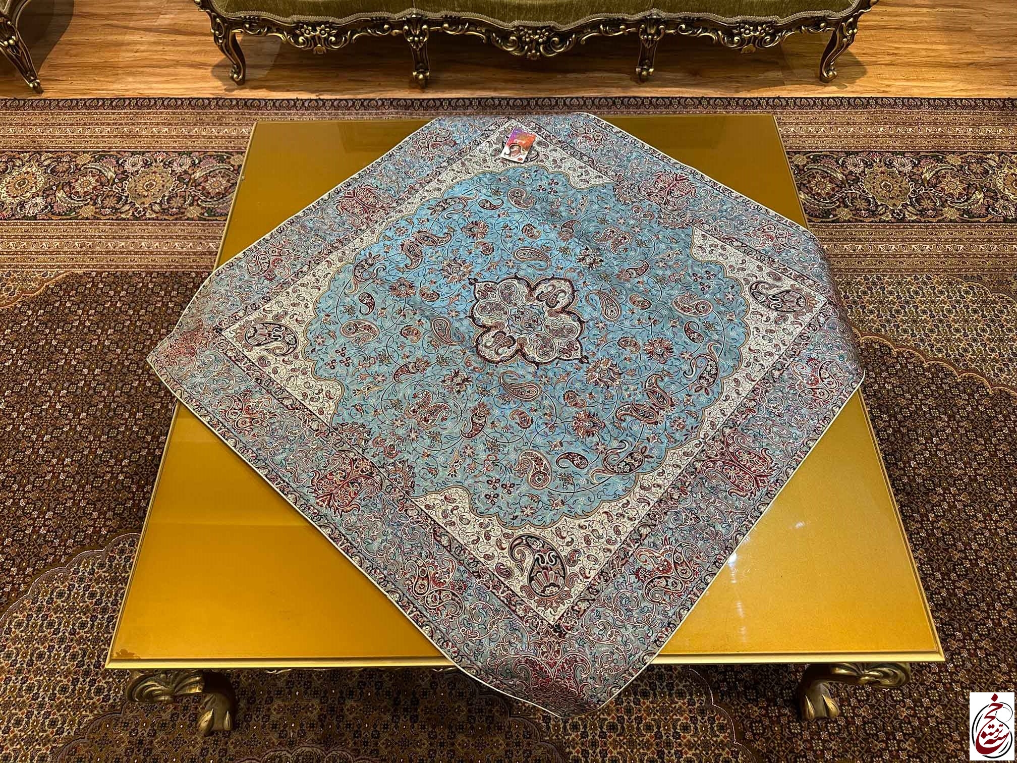 رومیزی مربع1213040008
