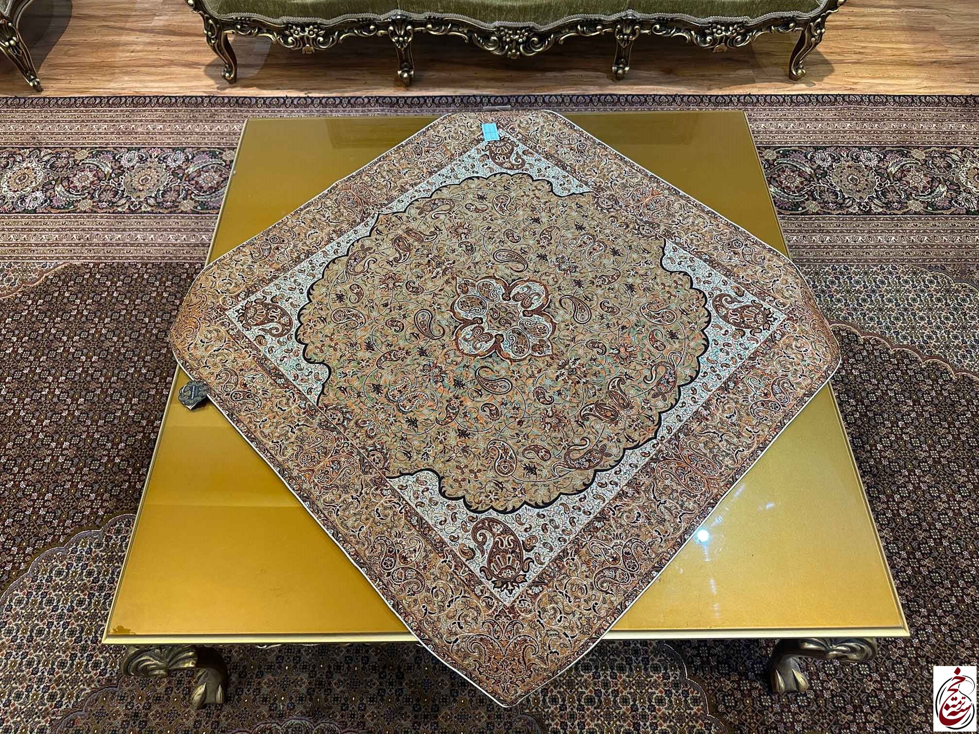 رومیزی مربع 1213050002